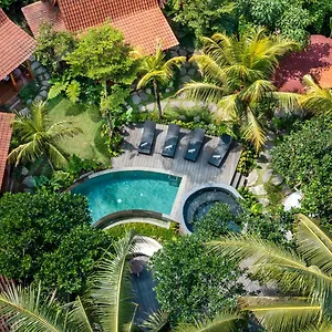 Lodge Berlima Wooden By Pramana Indonesië